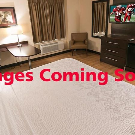 Red Roof Inn Pittsburgh - Mcknight Rd Bagian luar foto