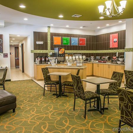 Red Roof Inn Pittsburgh - Mcknight Rd Bagian luar foto