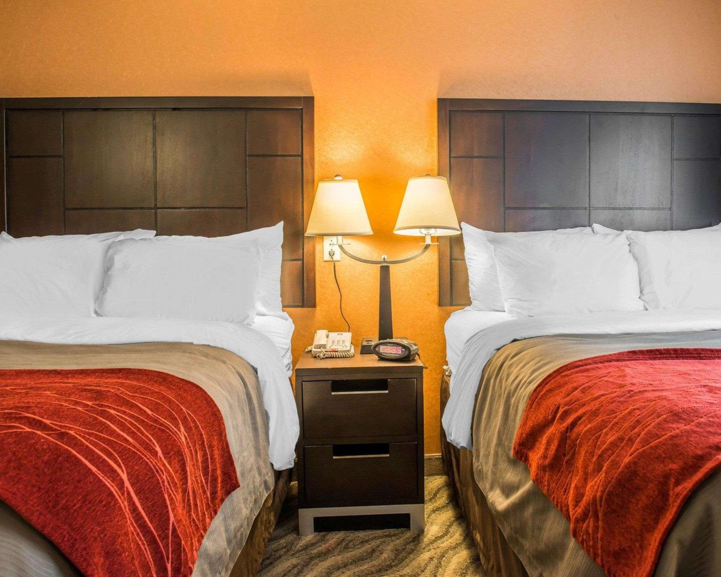 Red Roof Inn Pittsburgh - Mcknight Rd Bagian luar foto