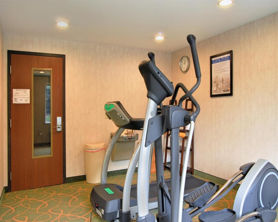 Red Roof Inn Pittsburgh - Mcknight Rd Bagian luar foto