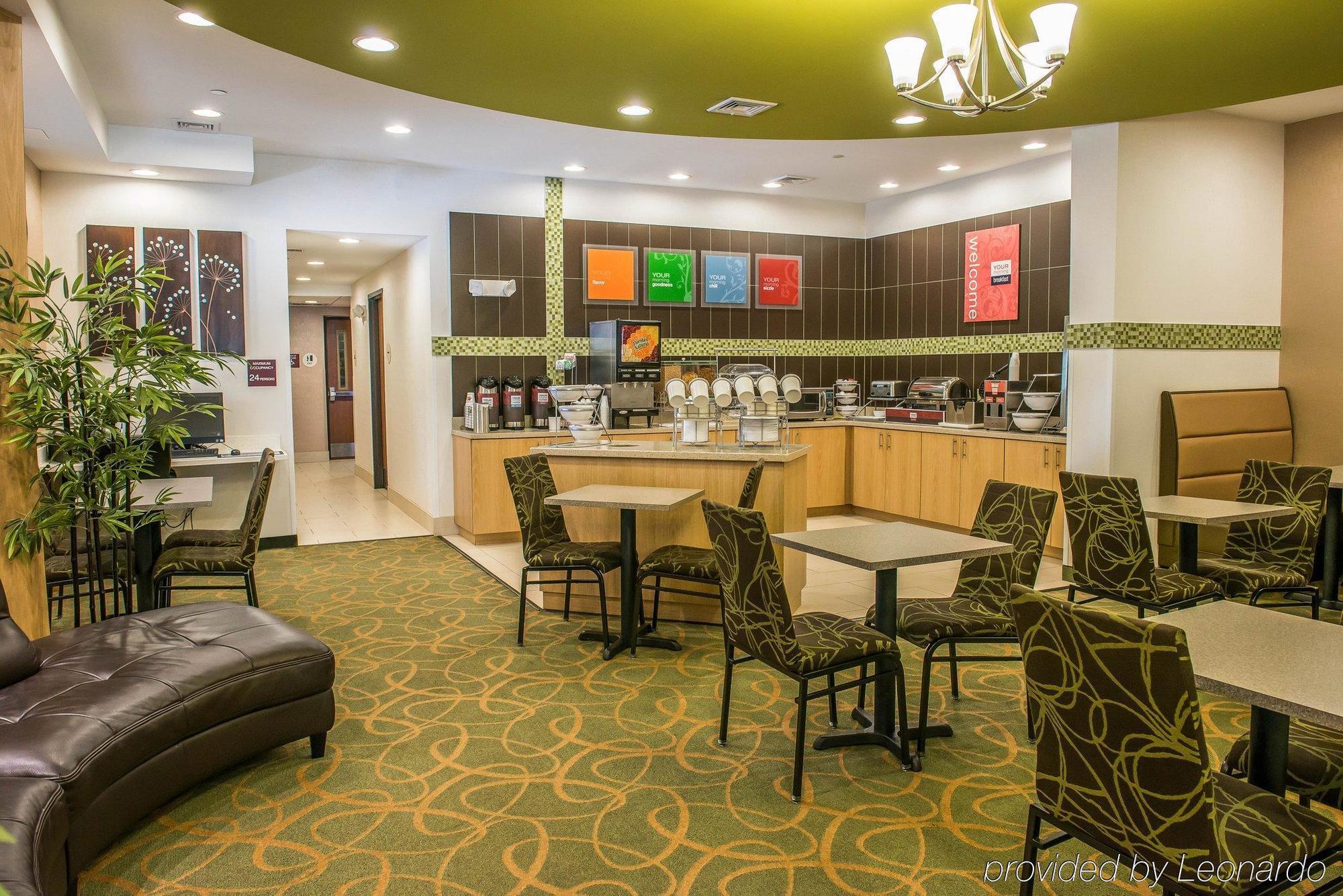 Red Roof Inn Pittsburgh - Mcknight Rd Bagian luar foto